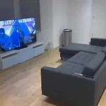A Cozy Flat In Royalstandard