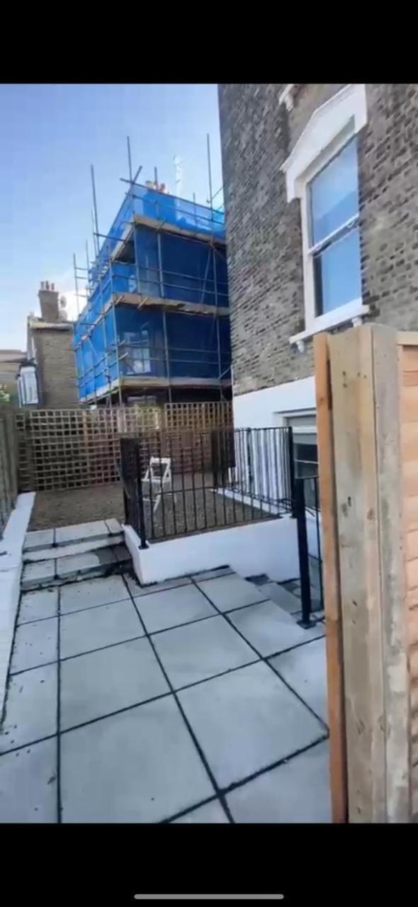 Apartment A Cozy Flat In Royalstandard London
